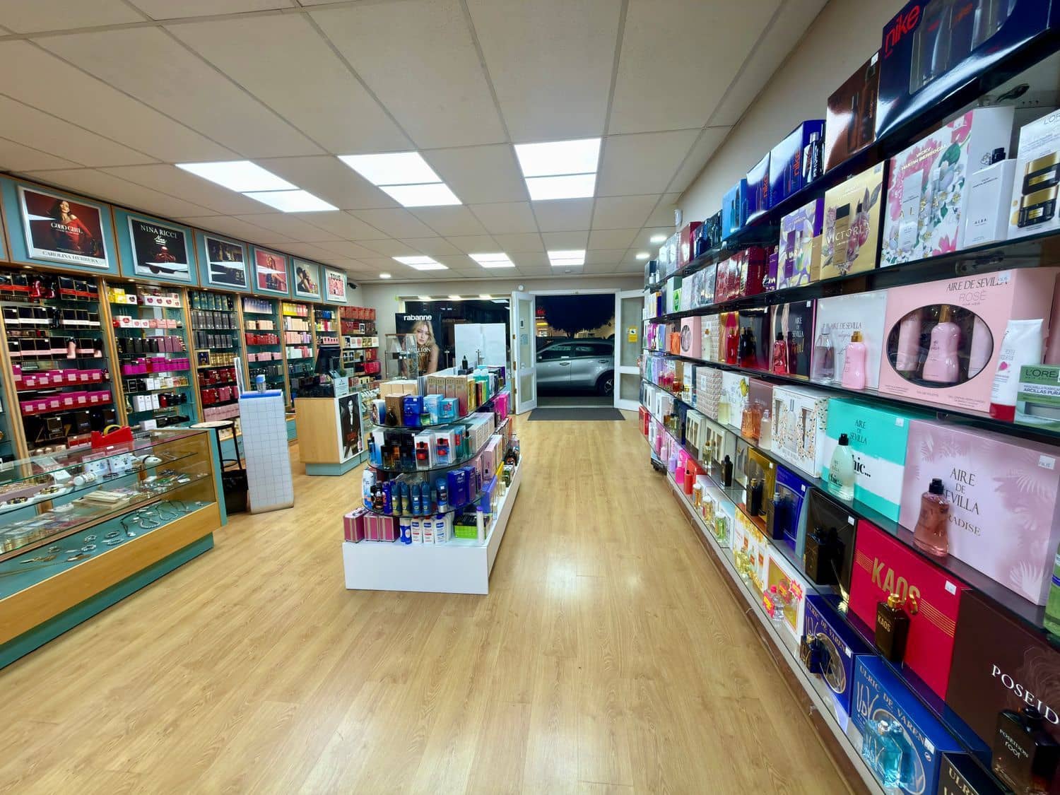 Local Comercial en Arucas en alquiler - 1.200 € (Ref: 9610765)