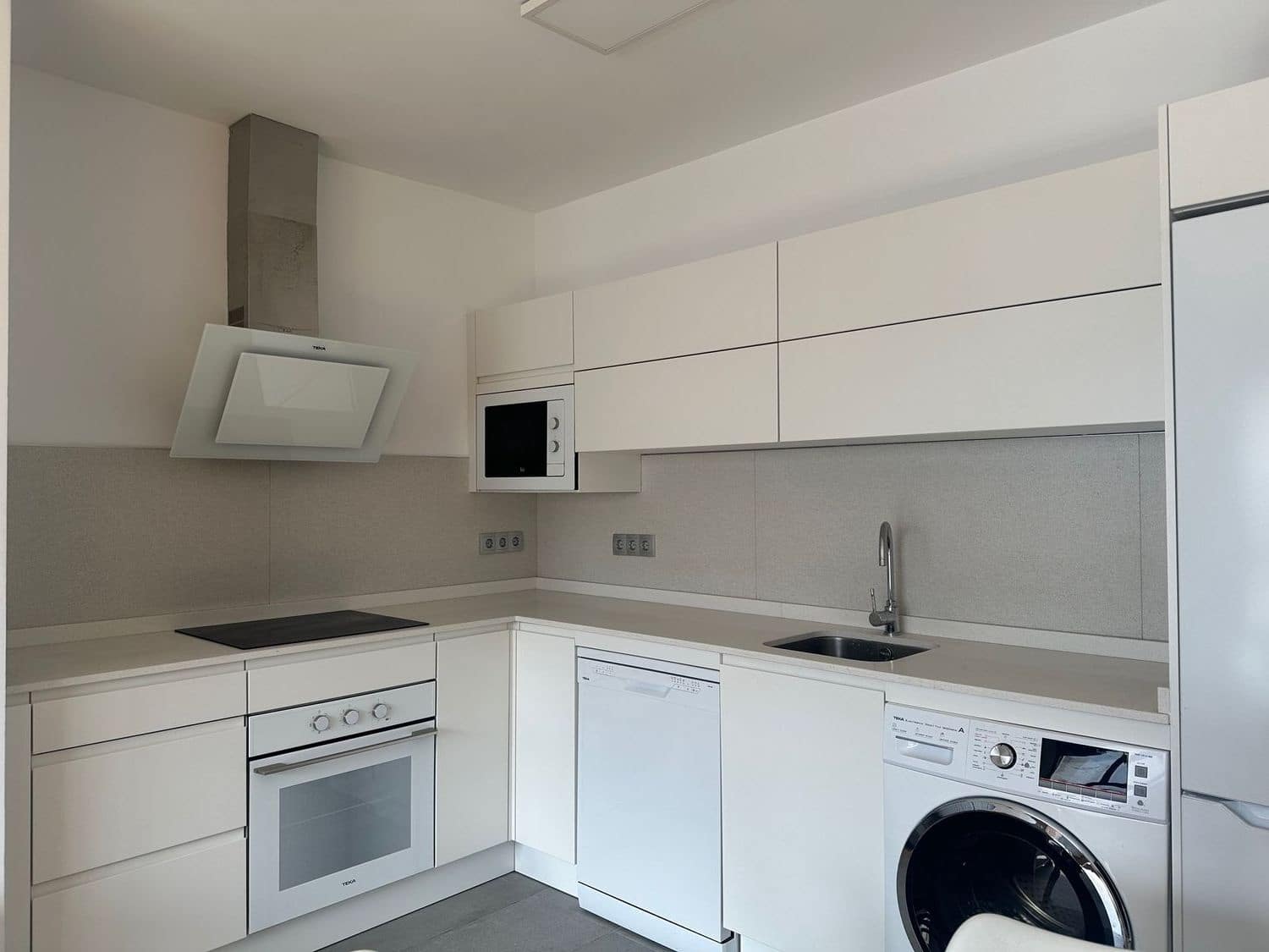 2 soverom Leilighet til salgs i Las Palmas de Gran Canaria med garasje - € 390 000 (Ref: 9610766)