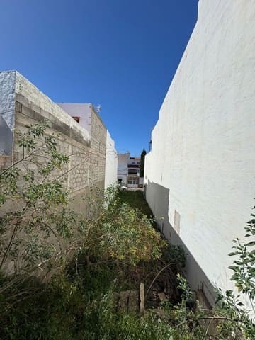 Rakentamaton maa myytävänä paikassa Agaete - 145 000 € (Ref: 9614641)