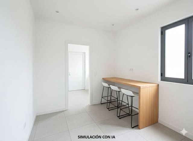 2 bedroom Finca/Country House for sale in Arucas with garage - € 68,000 (Ref: 9624213)