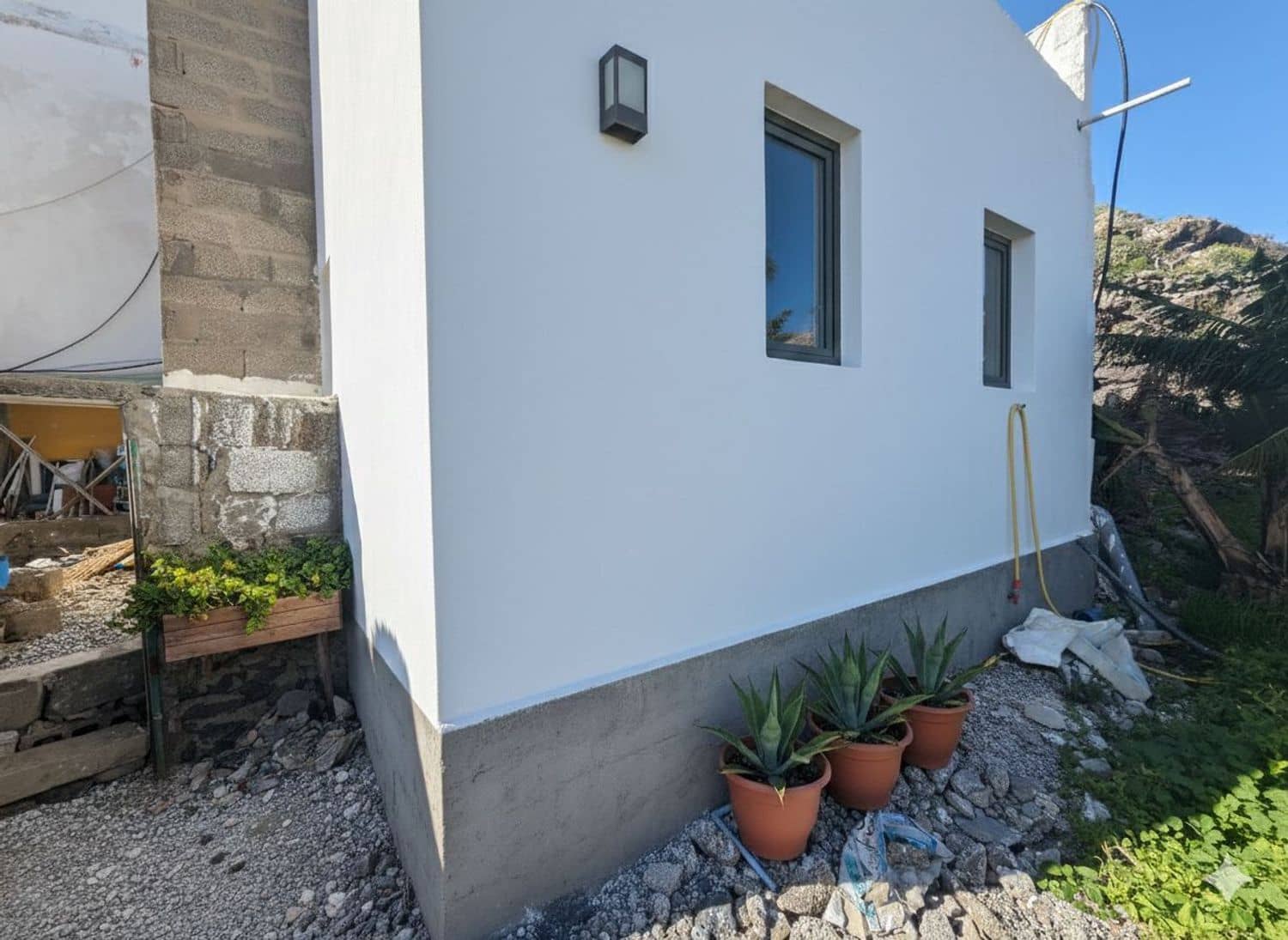 2 bedroom Finca/Country House for sale in Arucas with garage - € 68,000 (Ref: 9624213)