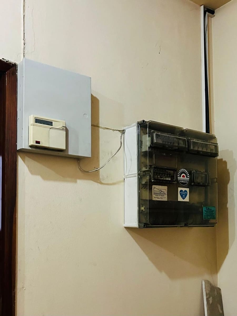 Comercial para arrendar em Las Palmas de Gran Canaria - 1 400 € (Ref: 9626982)