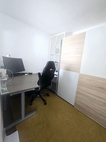 Apartamento de 2 habitaciones en Isleta, Las Palmas de Gran Canaria en venta con garaje - 179.000 € (Ref: 9629543)