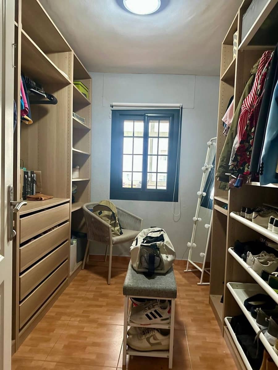 3 chambre Appartement à vendre à Las Palmas de Gran Canaria avec garage - 146 000 € (Ref: 9629544)