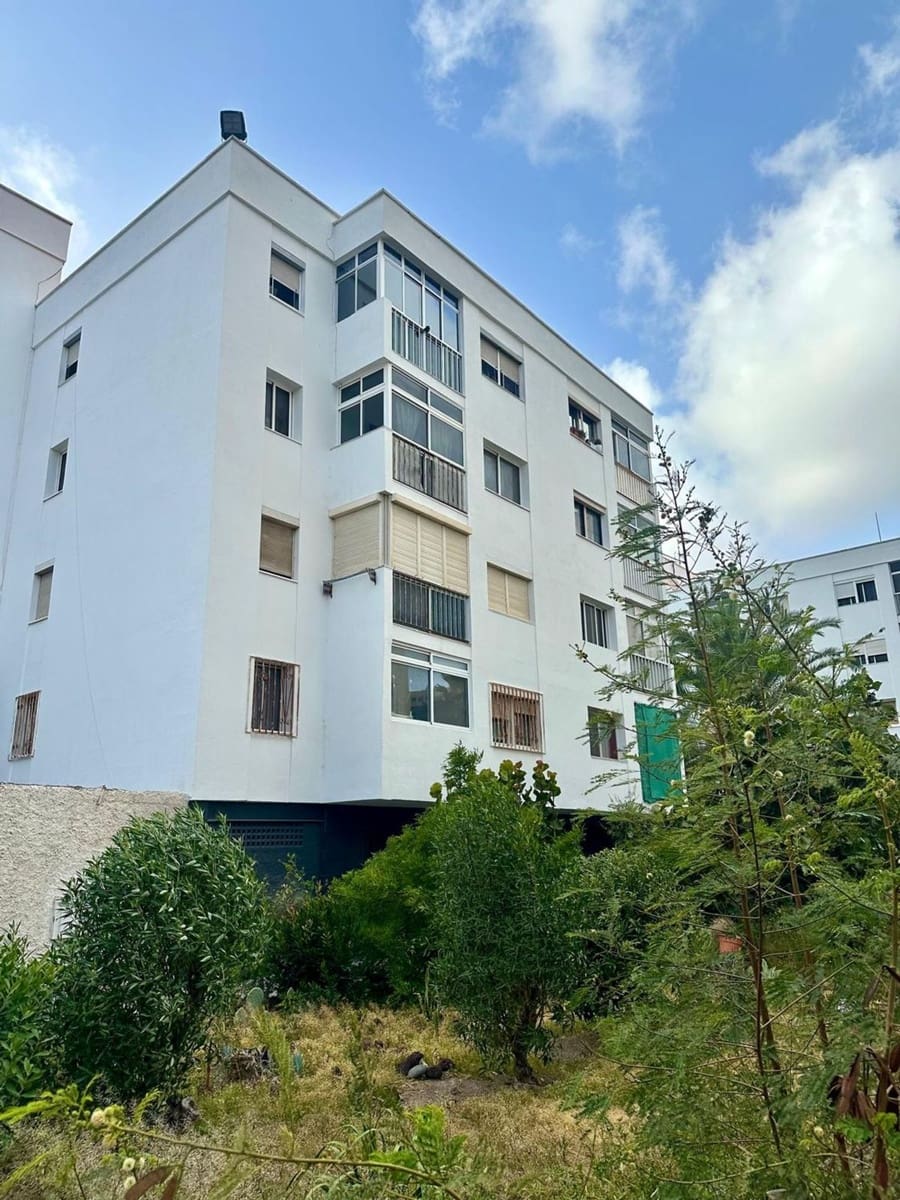 3 chambre Appartement à vendre à Las Palmas de Gran Canaria avec garage - 146 000 € (Ref: 9629544)