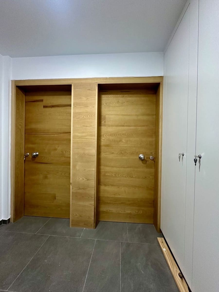 2 soveværelse Lejlighed til salg i Las Palmas de Gran Canaria med garage - € 270.000 (Ref: 9629546)