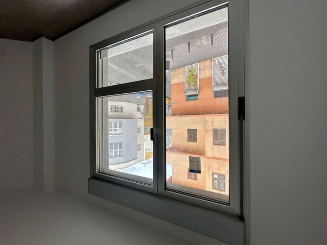 2 soveværelse Lejlighed til salg i Isleta, Las Palmas de Gran Canaria med garage - € 270.000 (Ref: 9629547)