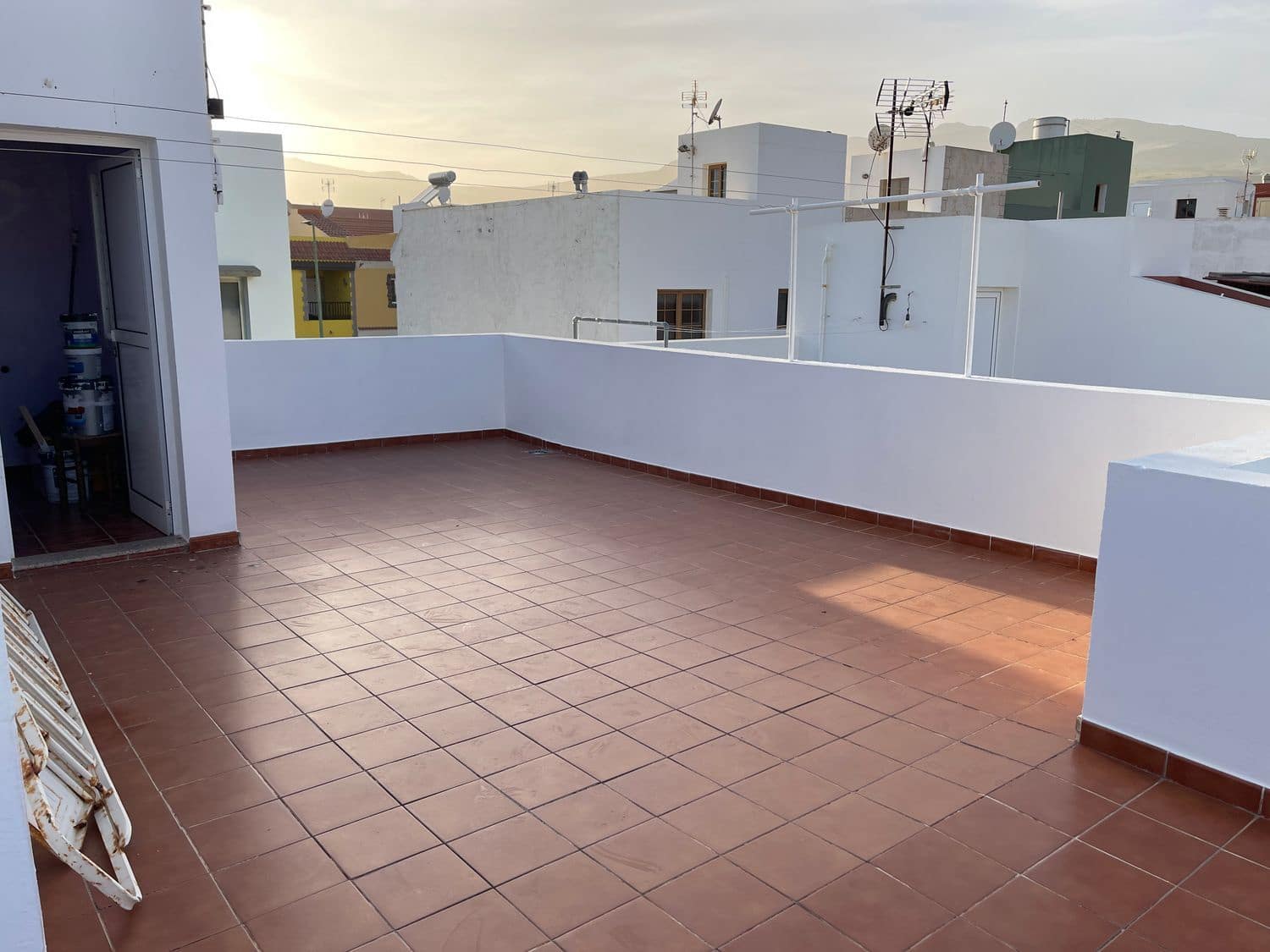 3 makuuhuone Omakotitalo myytävänä paikassa Aguimes mukana 
autotalli - 293 000 € (Ref: 9629548)