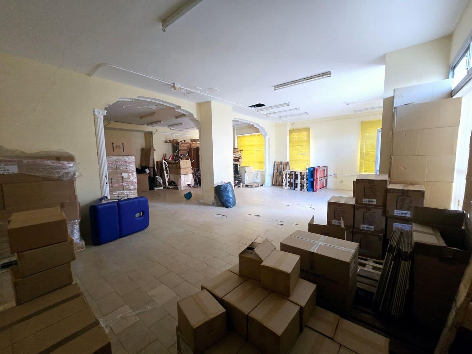 Commercieel te koop in Las Palmas de Gran Canaria - € 172.000 (Ref: 9629549)