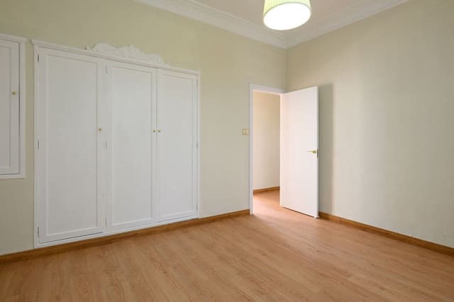 4 sypialnia Apartament na sprzedaż w Vegueta, Las Palmas de Gran Canaria z garażem - 298 000 € (Ref: 9632856)