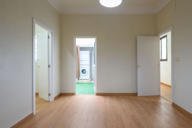 4 makuuhuone Huoneisto myytävänä paikassa Vegueta, Las Palmas de Gran Canaria mukana 
autotalli - 280 000 € (Ref: 9632856)