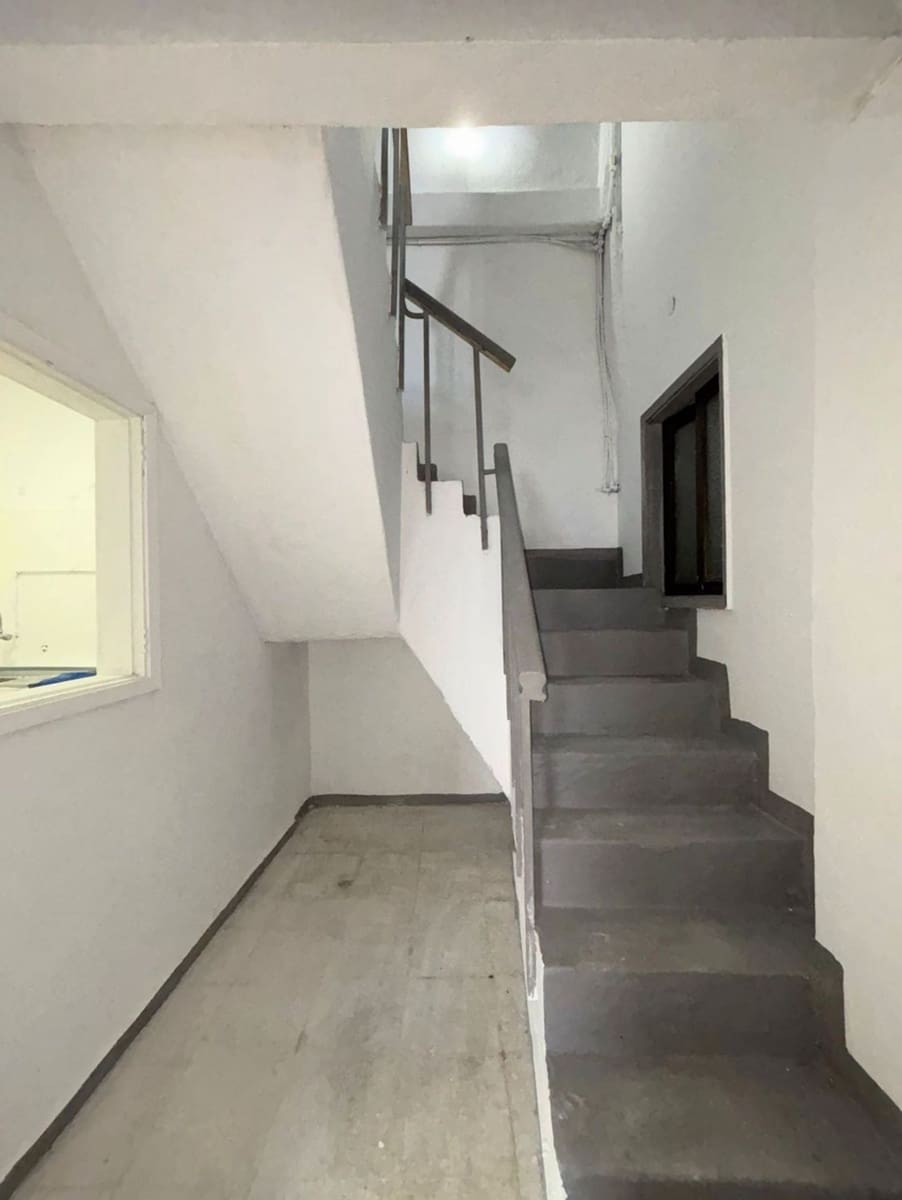 Casa de 5 habitaciones en Las Palmas de Gran Canaria en venta con garaje - 117.000 € (Ref: 9636207)