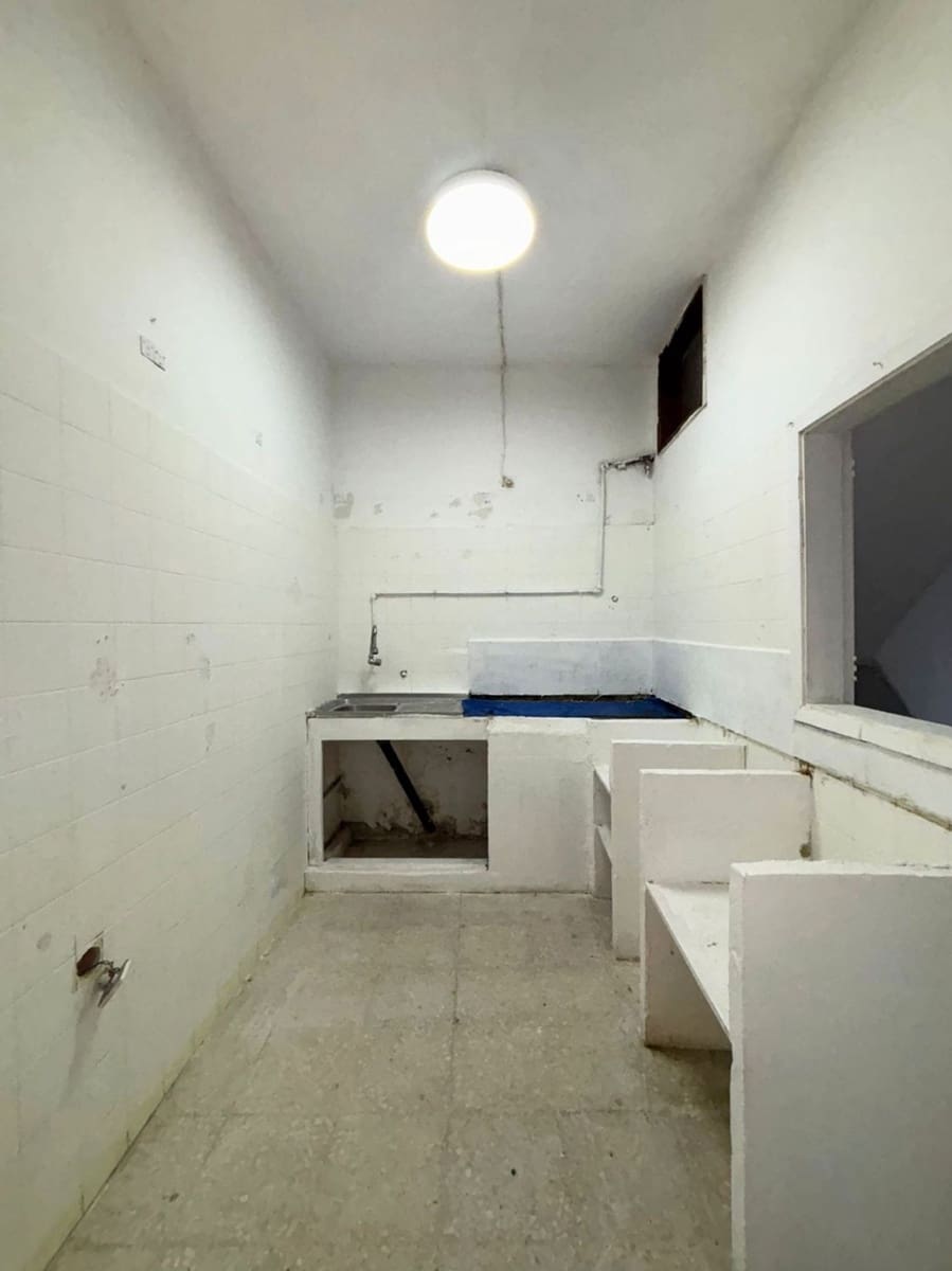 Casa de 5 habitaciones en Las Palmas de Gran Canaria en venta con garaje - 117.000 € (Ref: 9636207)