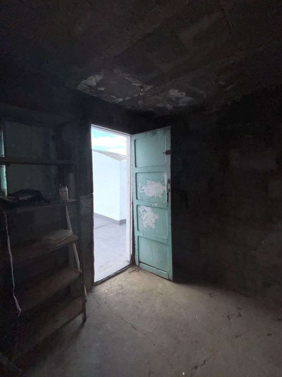 Casa de 5 habitaciones en Las Palmas de Gran Canaria en venta con garaje - 117.000 € (Ref: 9636207)