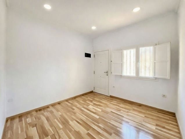 Casa de 5 habitaciones en San Juan - San José, Las Palmas de Gran Canaria en venta con garaje - 117.000 € (Ref: 9636207)