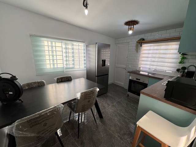 1 soverom Leilighet til leie i Sardina, Santa Lucía de Tirajana - € 800 (Ref: 9643703)