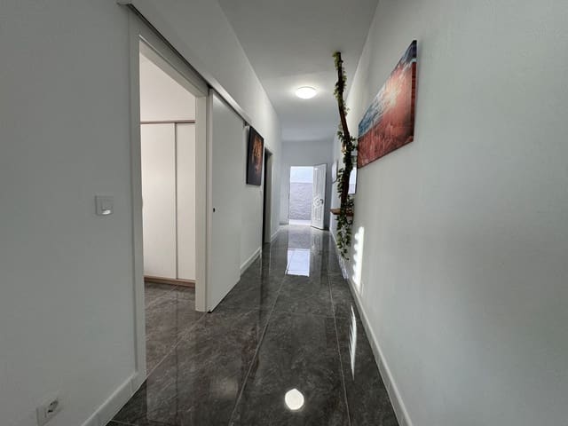 1 soverom Leilighet til leie i Sardina, Santa Lucía de Tirajana - € 800 (Ref: 9643703)