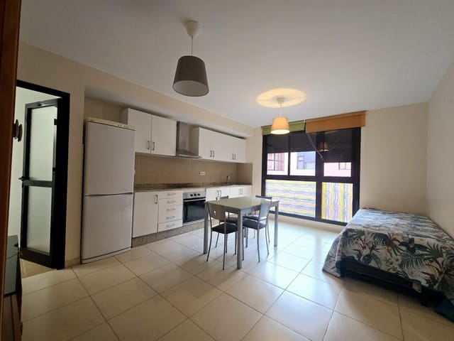 2 soverom Leilighet til leie i Marpequeña, Telde med garasje - € 775 (Ref: 9651044)