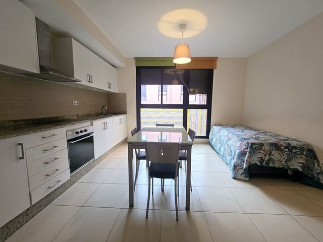 2 soverom Leilighet til leie i Marpequeña, Telde med garasje - € 775 (Ref: 9651044)