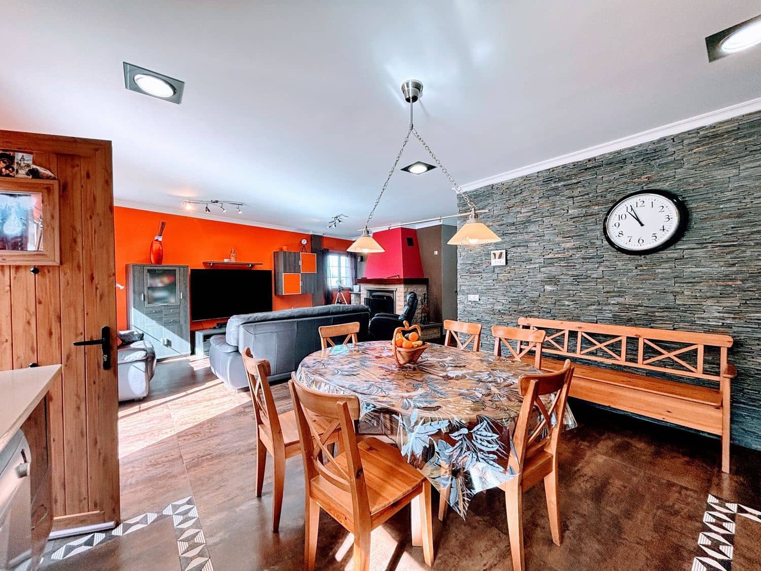 3 sypialnia Penthouse na sprzedaż w Firgas z basenem garażem - 479 999 € (Ref: 9654516)