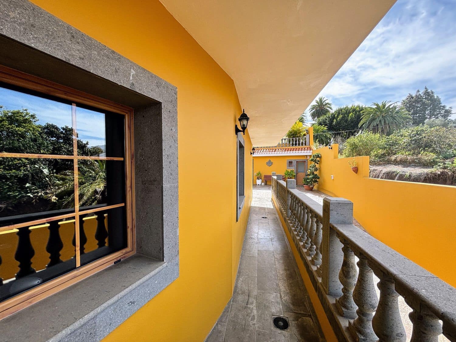 3 sypialnia Penthouse na sprzedaż w Firgas z basenem garażem - 479 999 € (Ref: 9654516)