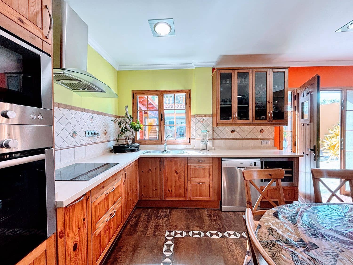 3 sypialnia Penthouse na sprzedaż w Firgas z basenem garażem - 479 999 € (Ref: 9654516)