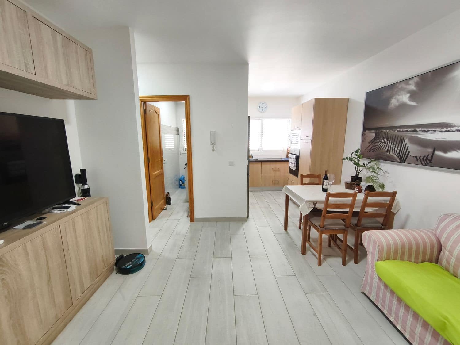 2 bedroom Apartment for sale in Santa Lucia de Tirajana with garage - € 158,000 (Ref: 9658151)