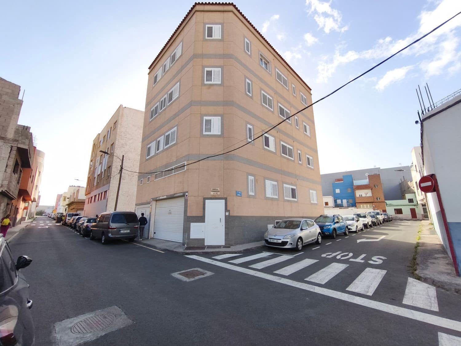 2 bedroom Apartment for sale in Santa Lucia de Tirajana with garage - € 158,000 (Ref: 9658151)