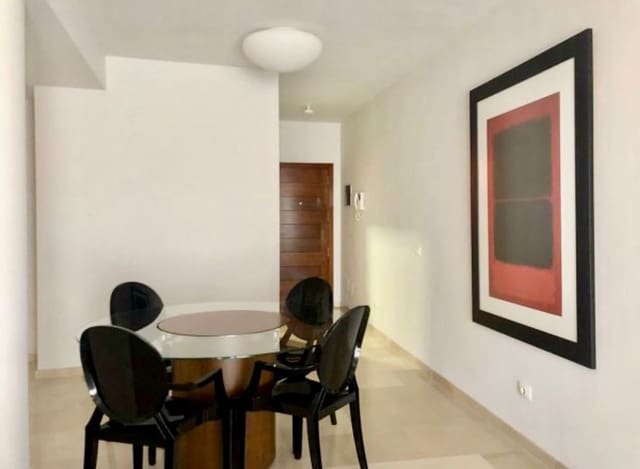 3 makuuhuone Huoneisto myytävänä paikassa Siete Palmas, Las Palmas de Gran Canaria mukana 
autotalli - 425 000 € (Ref: 9669768)