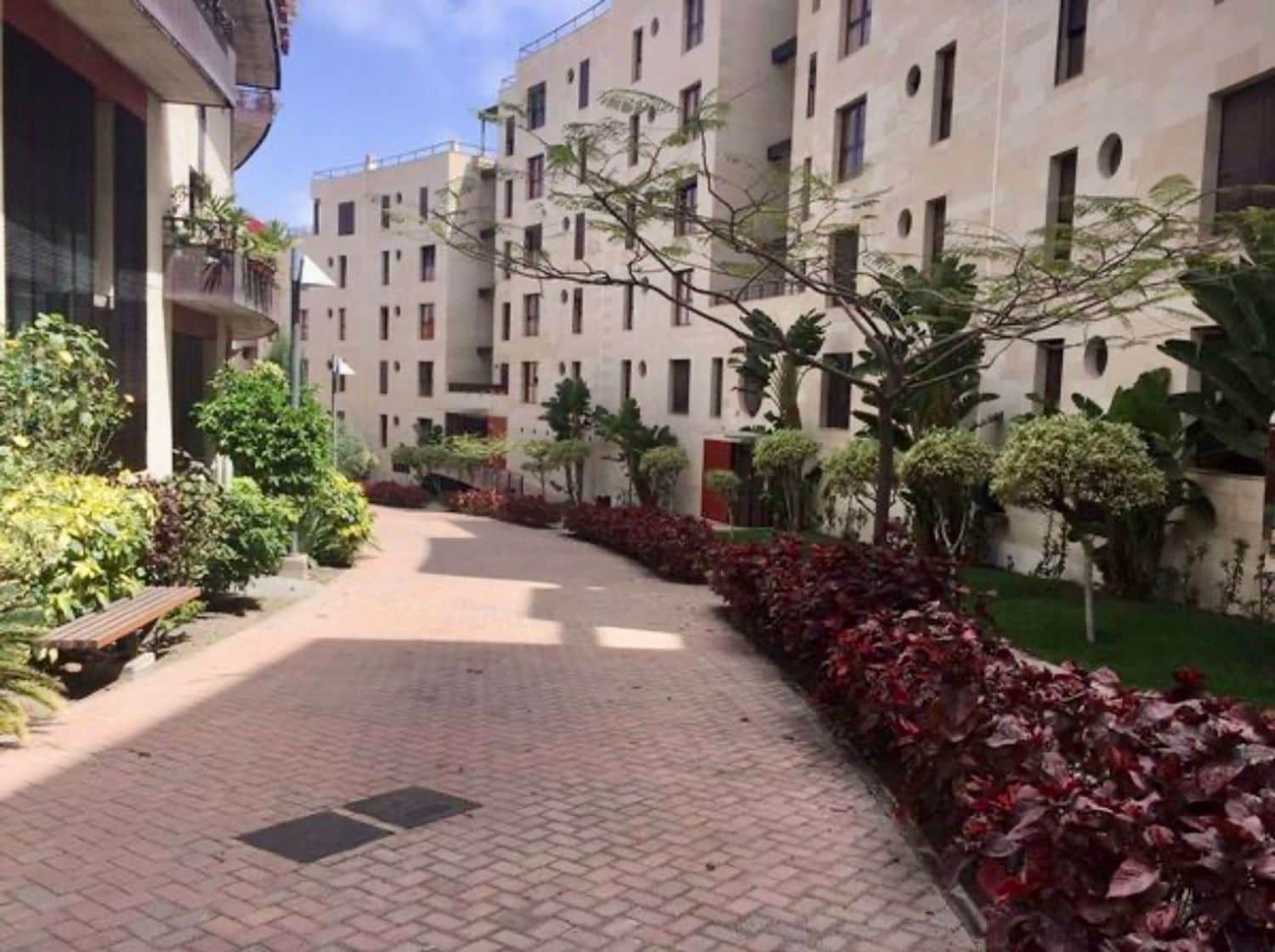 3 makuuhuone Huoneisto myytävänä paikassa Las Palmas de Gran Canaria mukana 
autotalli - 425 000 € (Ref: 9669768)