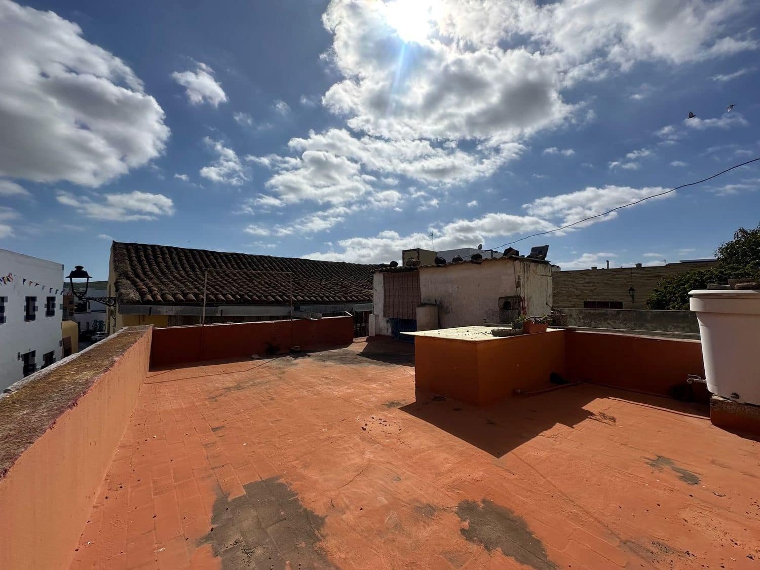 5 quarto Casa em Banda para venda em Aguimes com garagem - 255 000 € (Ref: 9669769)