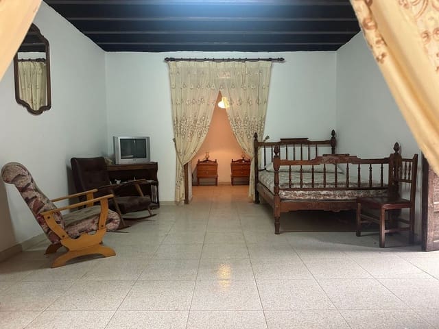5 quarto Casa em Banda para venda em Agüimes com garagem - 255 000 € (Ref: 9669769)
