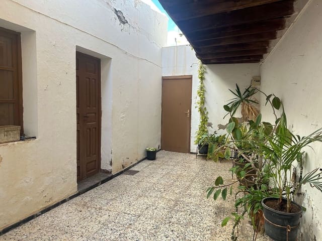 5 quarto Casa em Banda para venda em Agüimes com garagem - 255 000 € (Ref: 9669769)