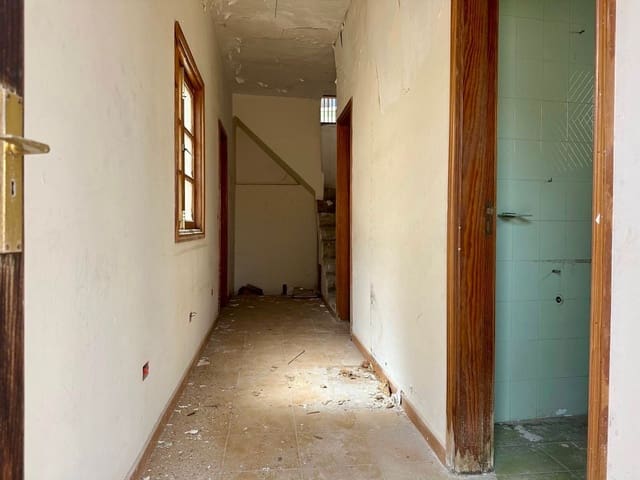 6 quarto Casa em Banda para venda em Arenales - Lugo - Avda. Marítima, Las Palmas de Gran Canaria com garagem - 495 000 € (Ref: 9679401)