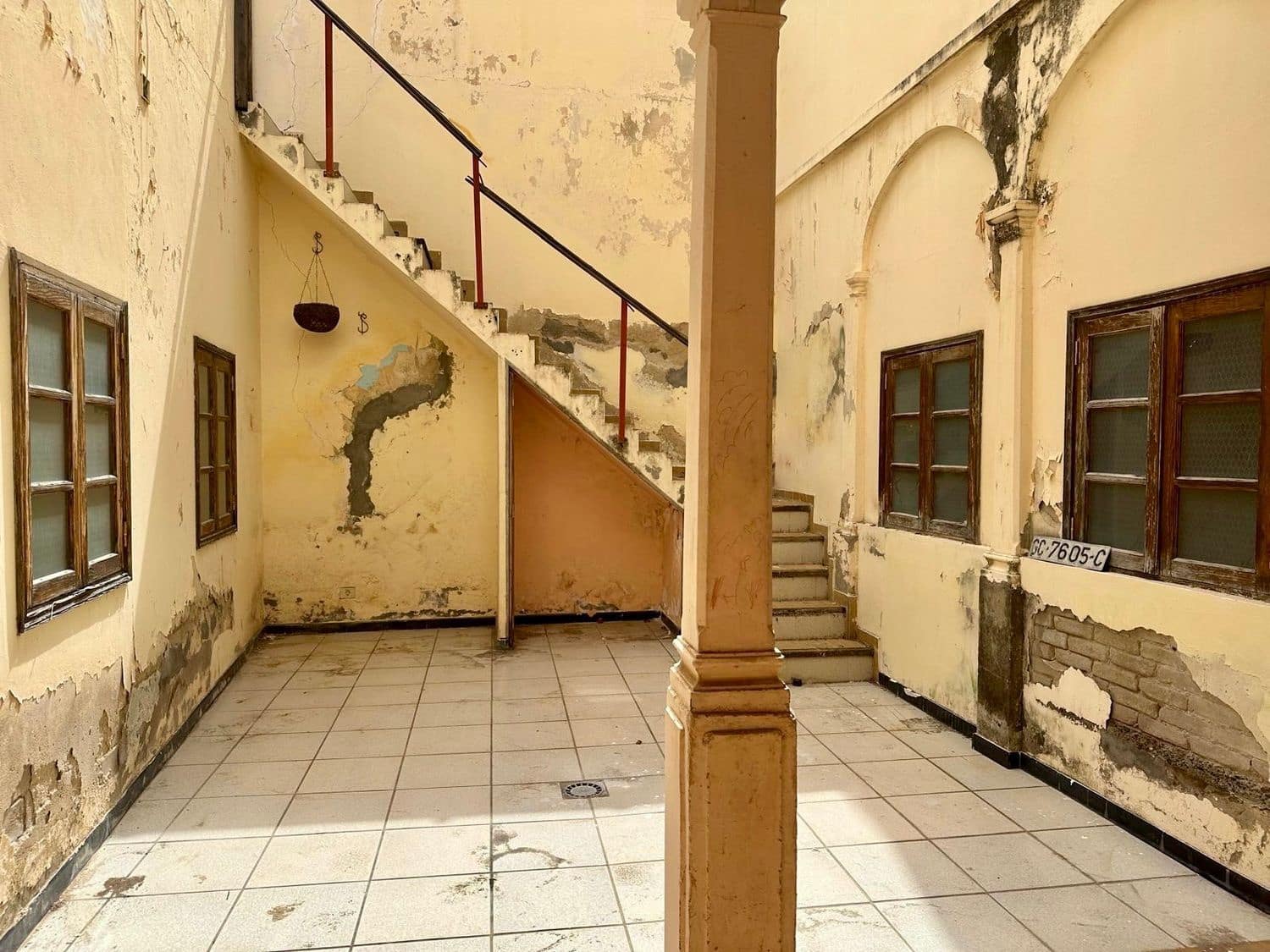 6 sovrum Hus till salu i Las Palmas de Gran Canaria med garage - 495 000 € (Ref: 9679401)