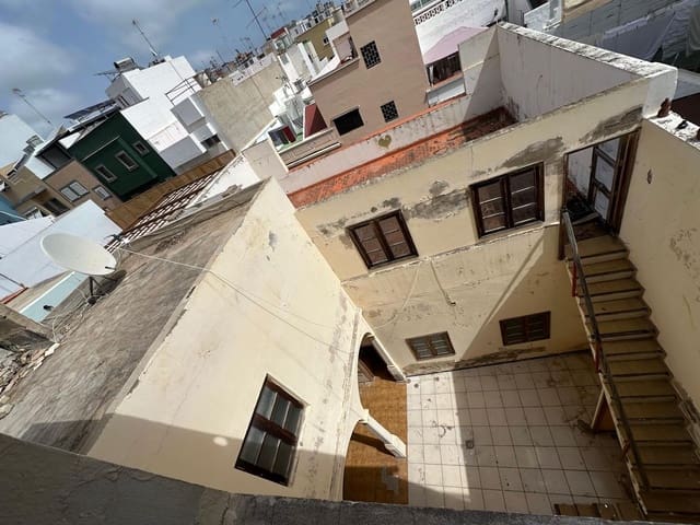 6 sovrum Hus till salu i Arenales - Lugo - Avda. Marítima, Las Palmas de Gran Canaria med garage - 495 000 € (Ref: 9679401)