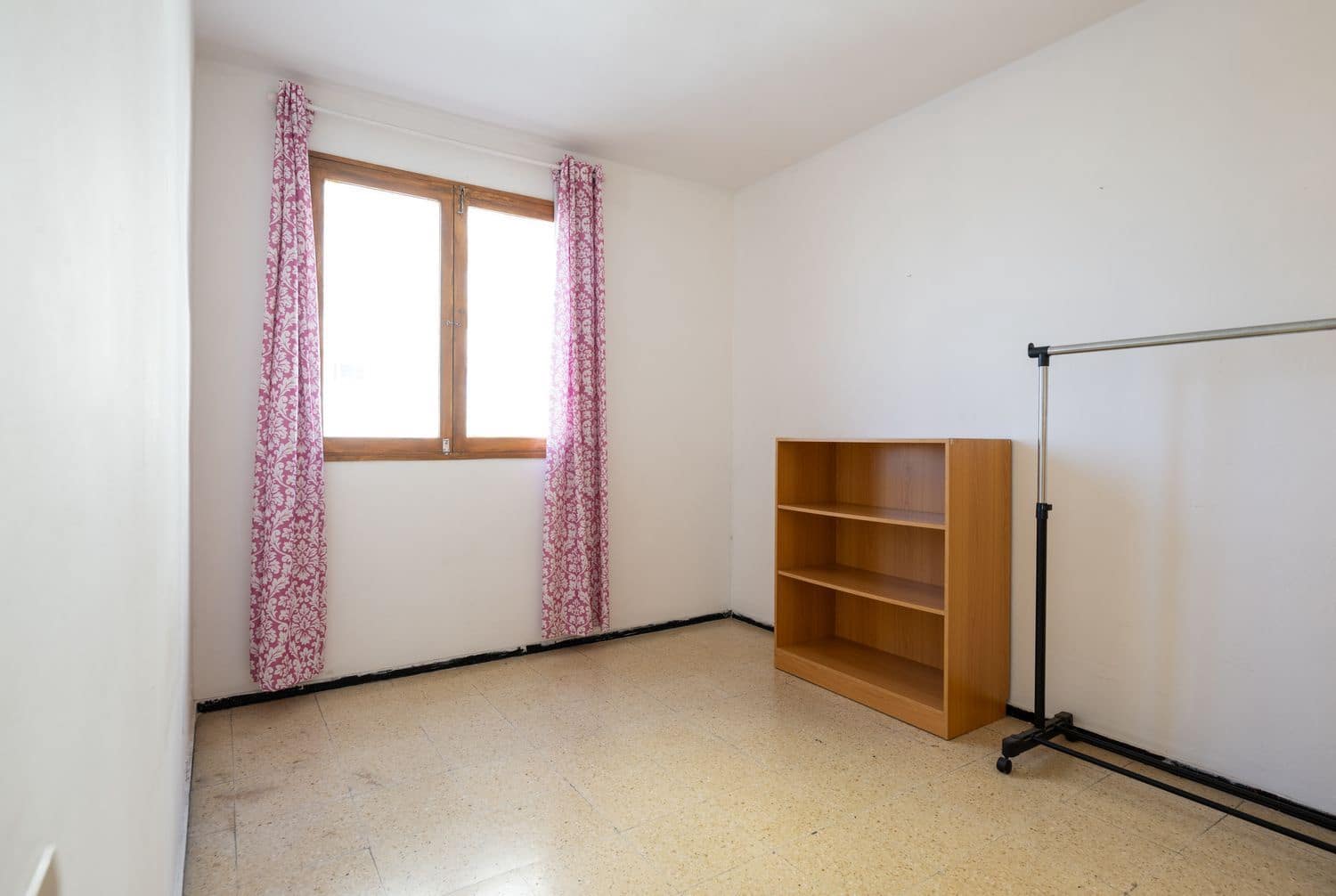 3 bedroom Apartment for sale in Las Palmas de Gran Canaria with garage - € 175,000 (Ref: 9694635)