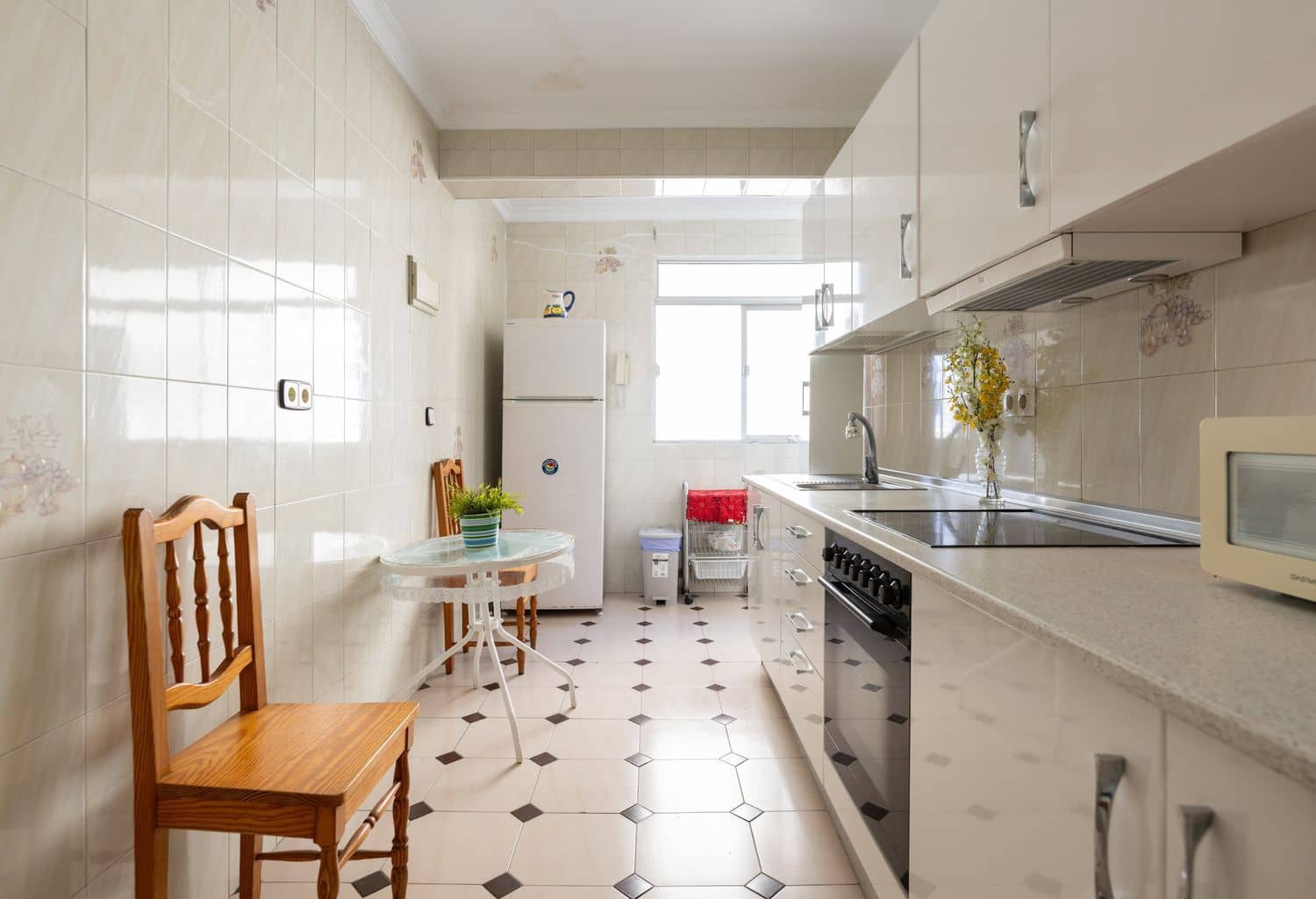 3 bedroom Apartment for sale in Las Palmas de Gran Canaria with garage - € 175,000 (Ref: 9694635)