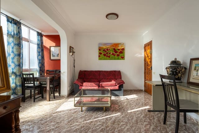 Apartamento de 3 habitaciones en Miller, Las Palmas de Gran Canaria en venta con garaje - 175.000 € (Ref: 9694635)