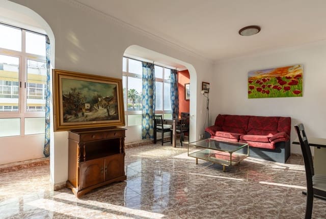 Apartamento de 3 habitaciones en Miller, Las Palmas de Gran Canaria en venta con garaje - 175.000 € (Ref: 9694635)