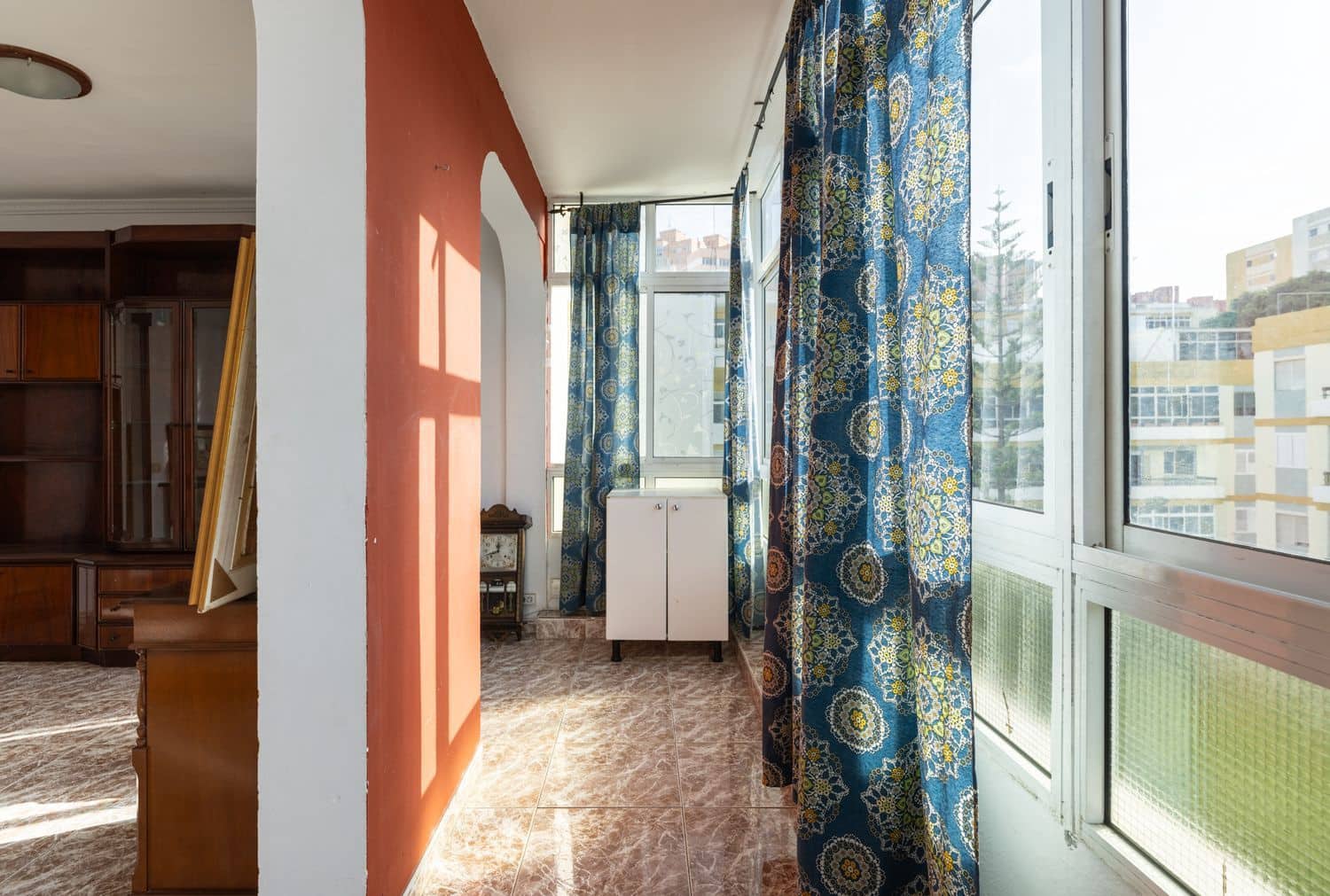 3 bedroom Apartment for sale in Las Palmas de Gran Canaria with garage - € 175,000 (Ref: 9694635)