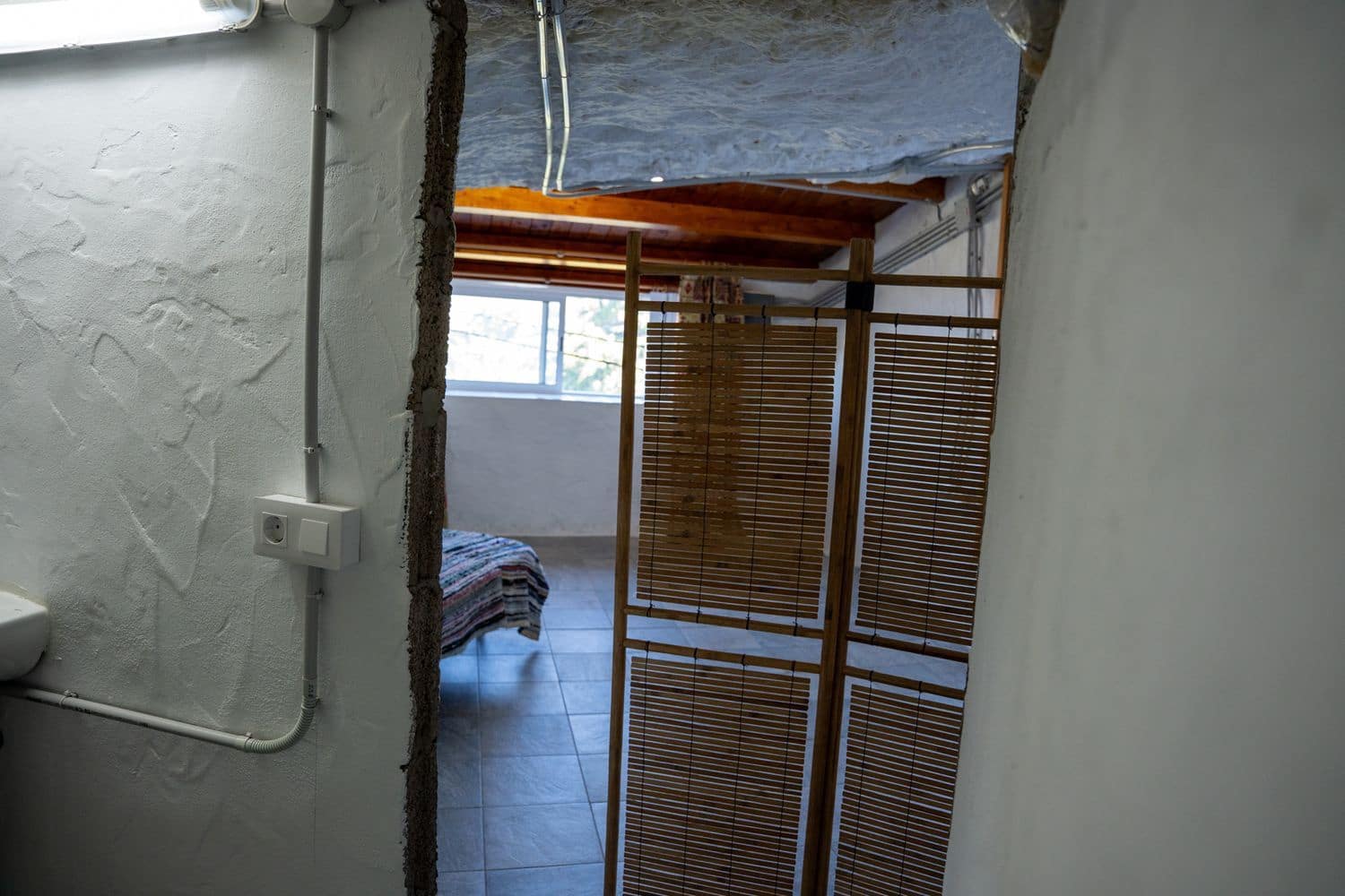 4 bedroom Finca/Country House for sale in Moya with garage - € 80,000 (Ref: 9694636)