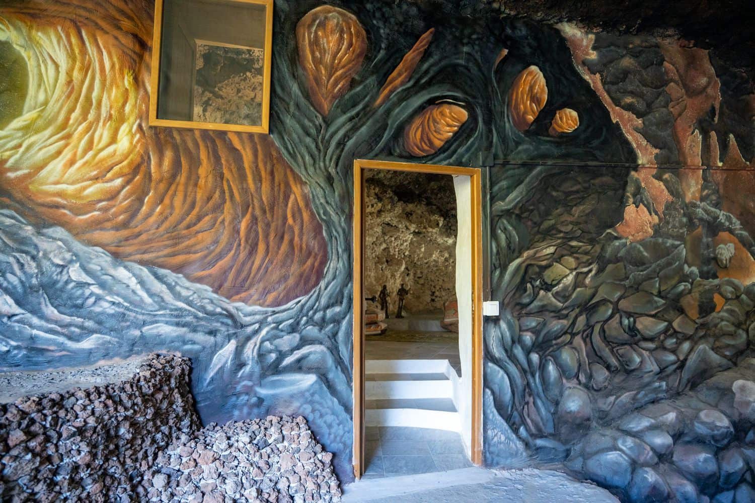 4 bedroom Finca/Country House for sale in Moya with garage - € 80,000 (Ref: 9694636)