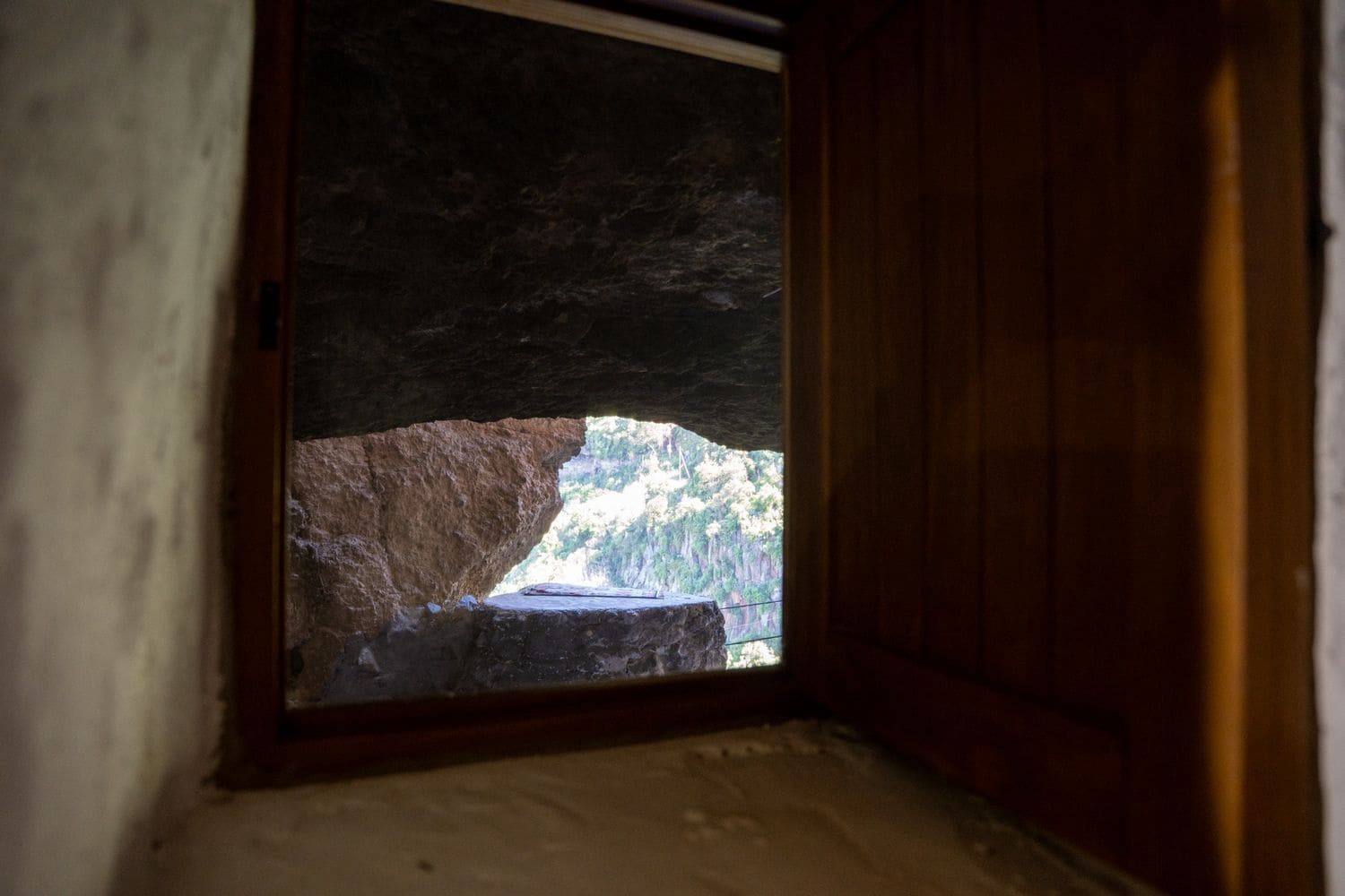 4 bedroom Finca/Country House for sale in Moya with garage - € 80,000 (Ref: 9694636)