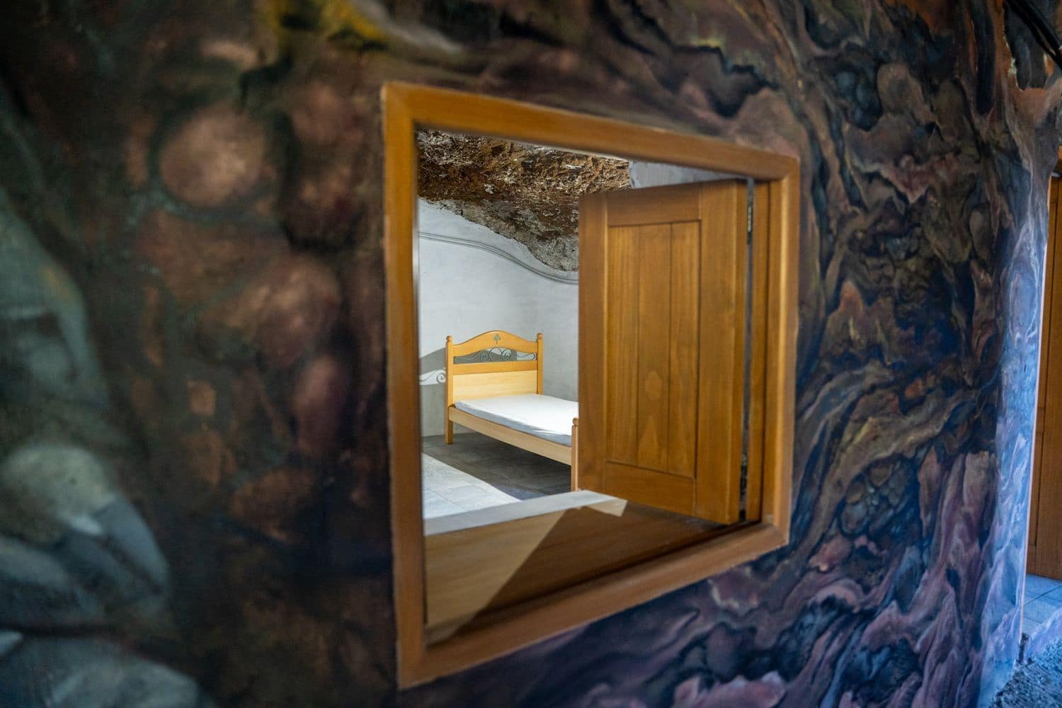 4 bedroom Finca/Country House for sale in Moya with garage - € 80,000 (Ref: 9694636)