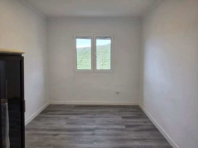 Apartamento de 3 habitaciones en Carretera Centro, Las Palmas de Gran Canaria en venta con garaje - 157.500 € (Ref: 9694637)