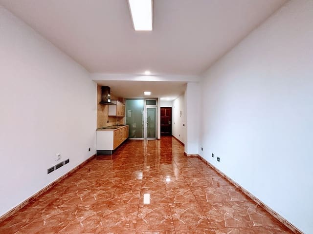 2 Zimmer Apartment zu vermieten in Arucas mit Garage - 800 € (Ref: 9694638)