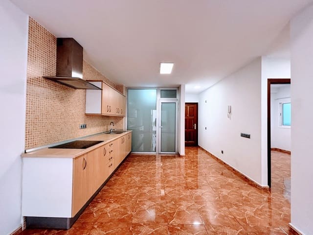 2 Zimmer Apartment zu vermieten in Arucas mit Garage - 800 € (Ref: 9694638)