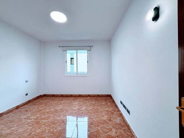 2 Zimmer Apartment zu vermieten in Arucas mit Garage - 800 € (Ref: 9694638)