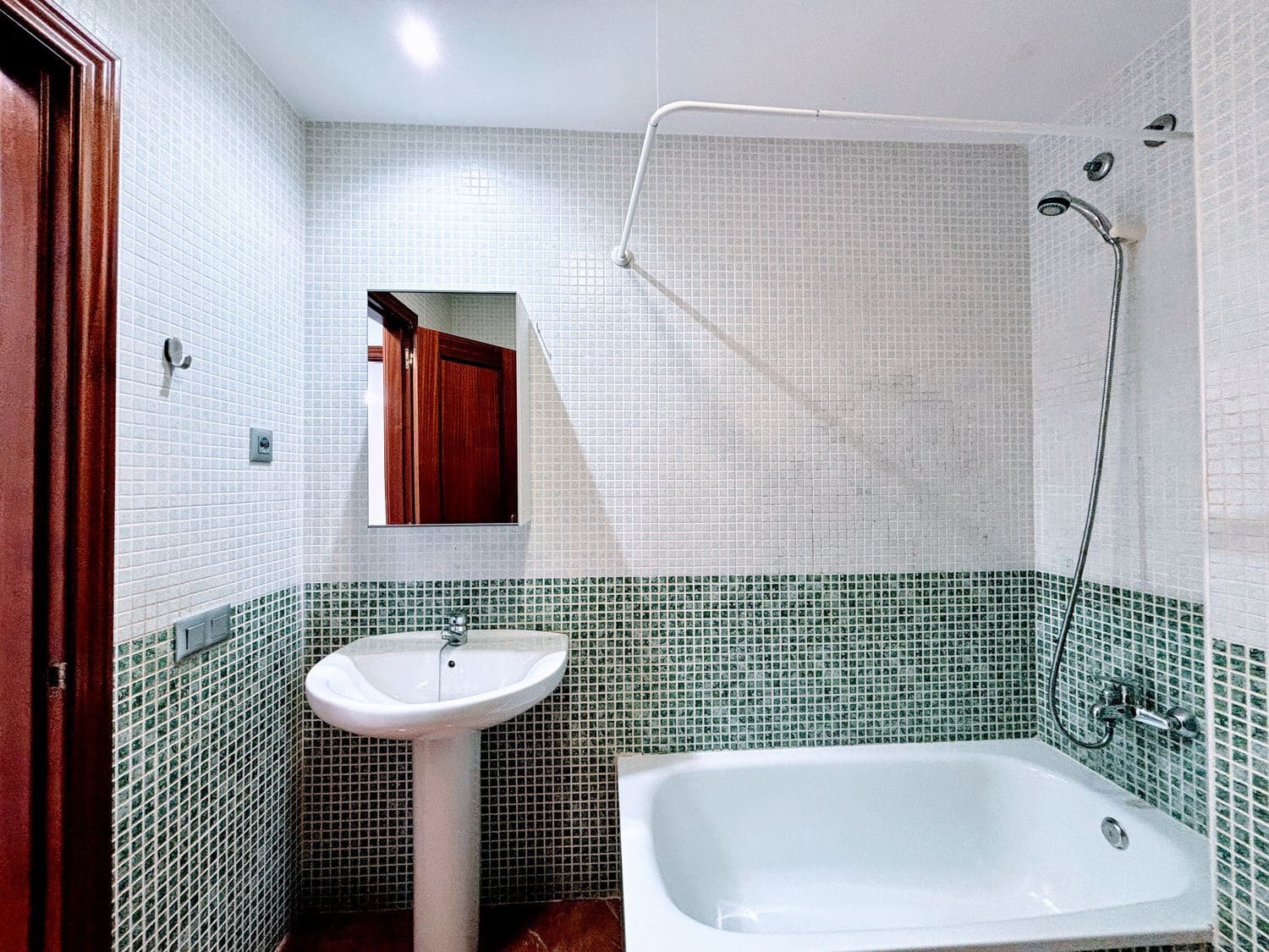 2 bedroom Apartment for rent in Arucas with garage - € 800 (Ref: 9694638)